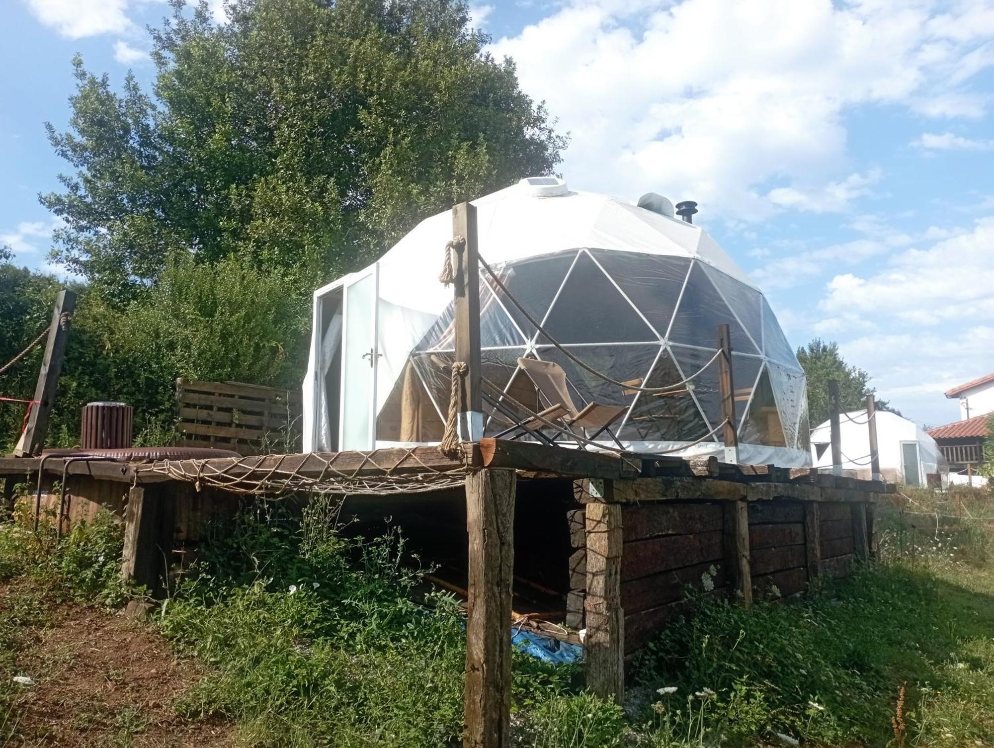 Glamping Quintana Hotel Gijón Buitenkant foto