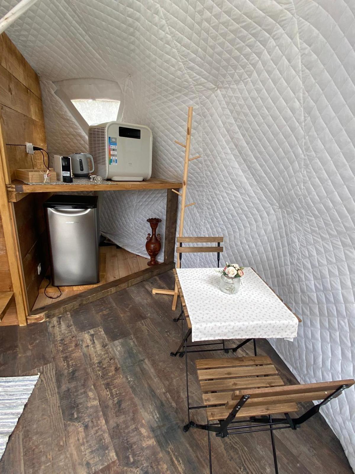 Glamping Quintana Hotel Gijón Buitenkant foto