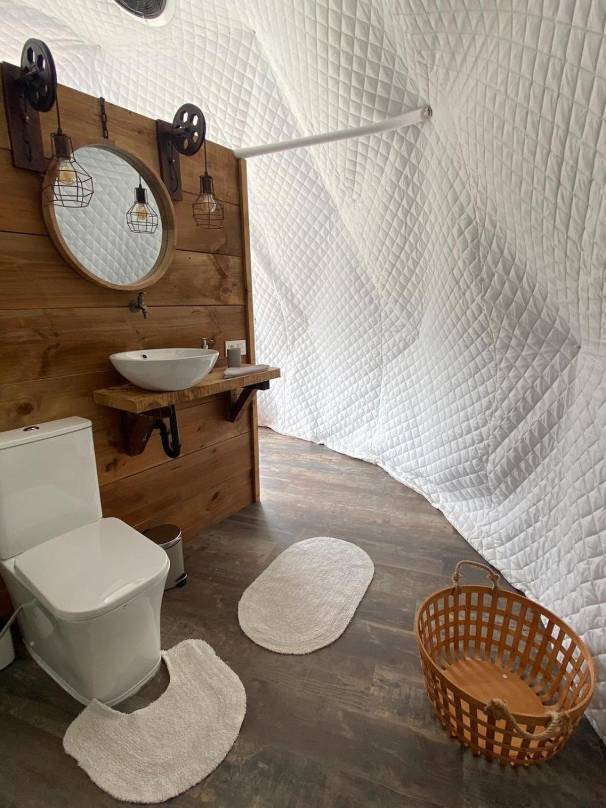 Glamping Quintana Hotel Gijón Buitenkant foto